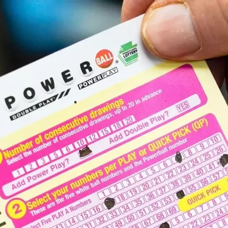 A castigat peste 1,77 Miliarde de dolari la jackpot-ul Powerball!