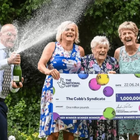 Familia care a ales aceleași numere la loterie din 1994 a câștigat 1 milion de lire sterline