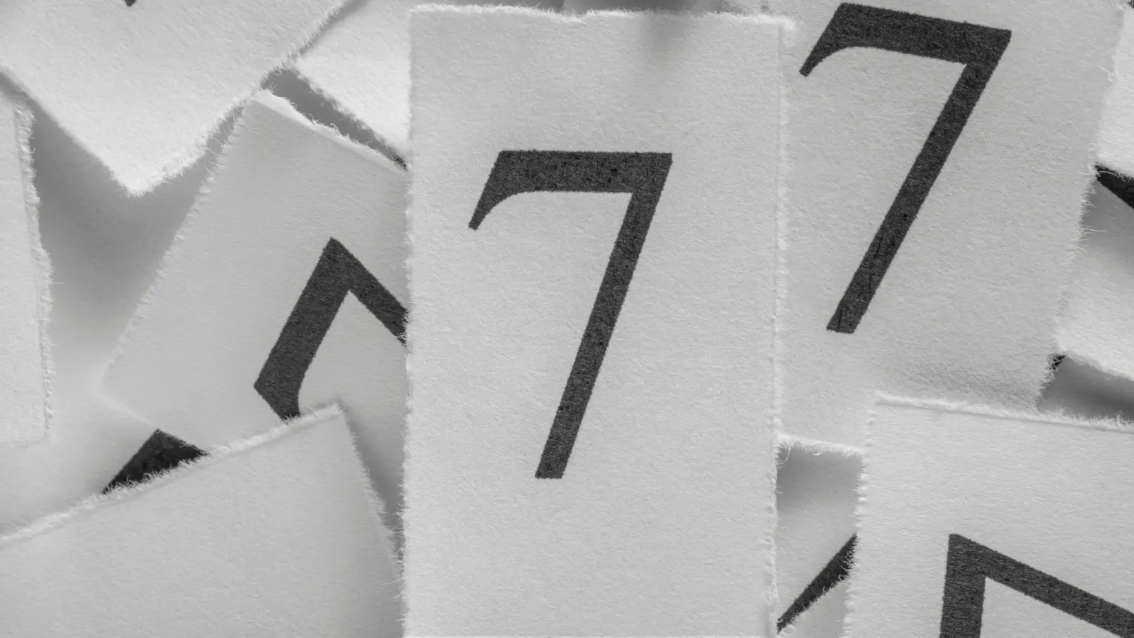 7 în matematică